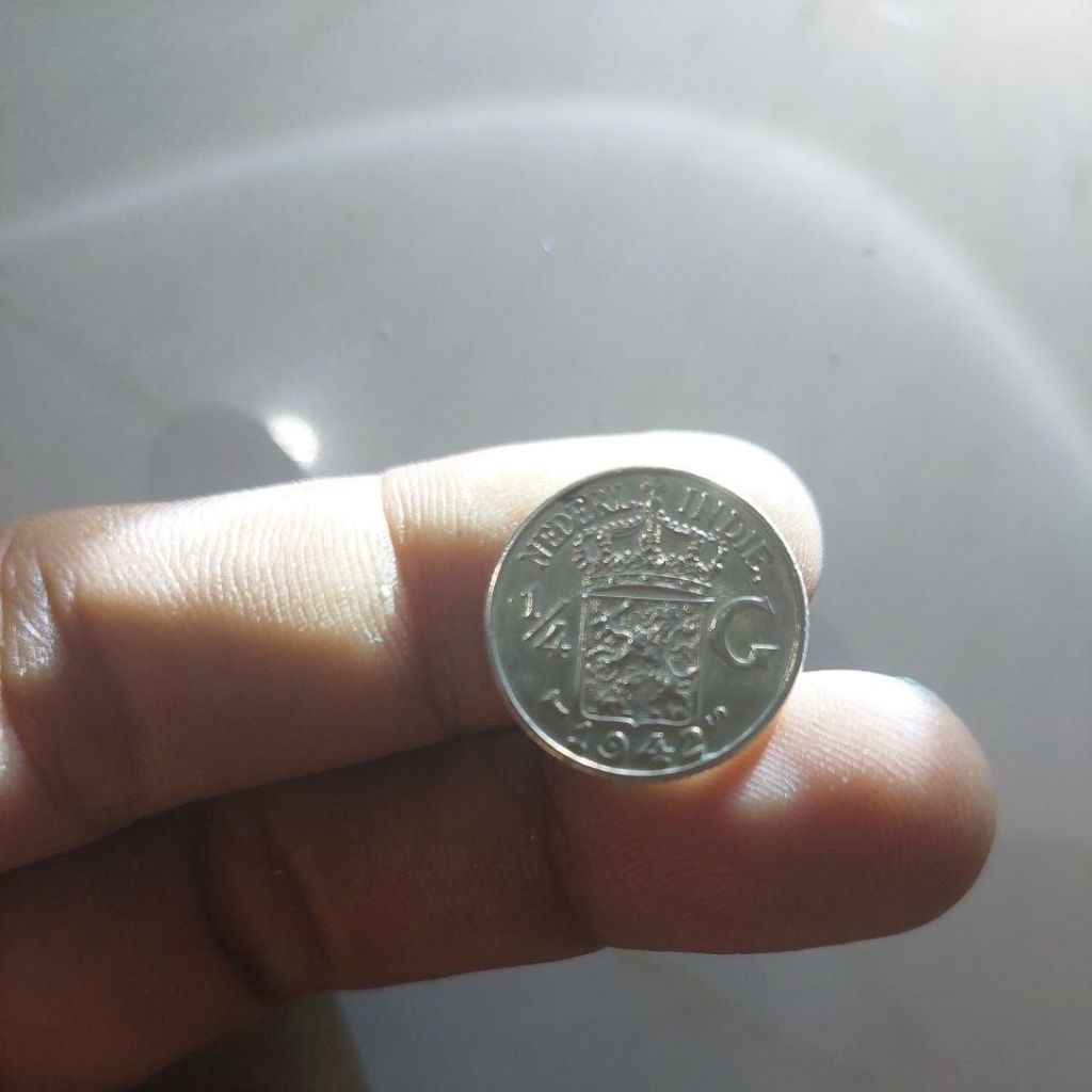 Koin perak 1/4 Gulden tahun 1942 s. AUNC