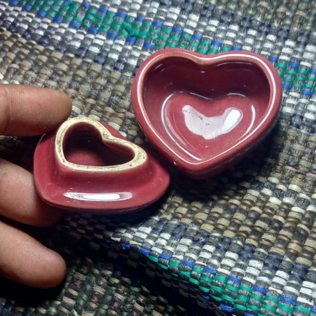 keramik pajangan cepuk