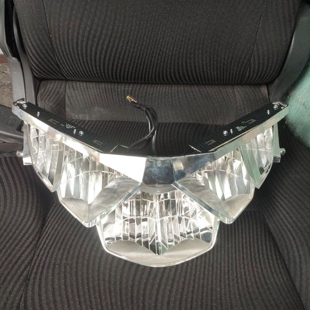 crom - reflektor PCX 150 PCX 160 original