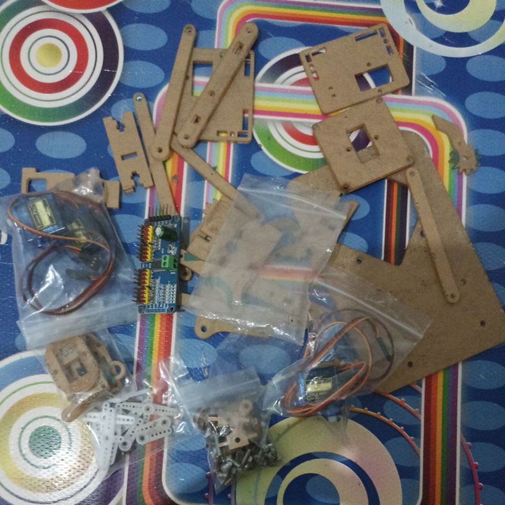 Arm Robot Kit 4 DOF