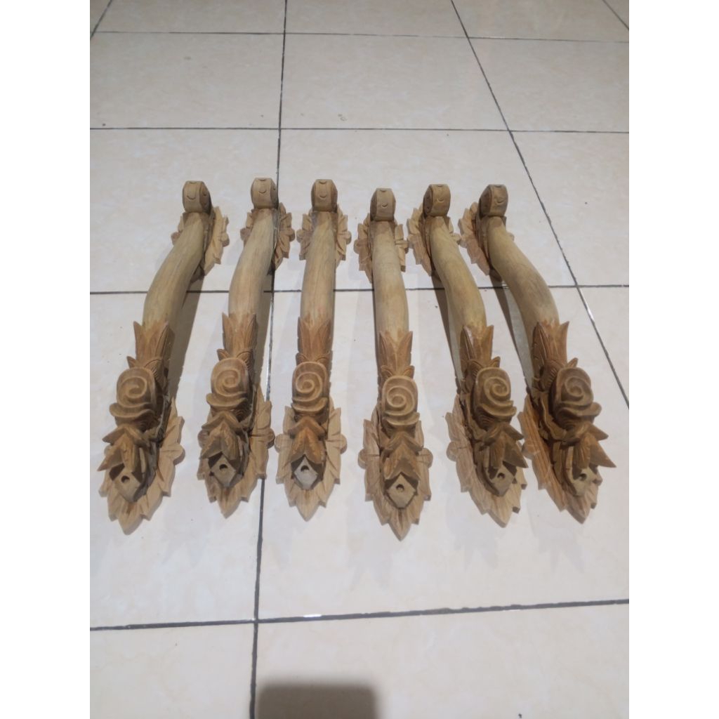 gagang pintu ukir kayu