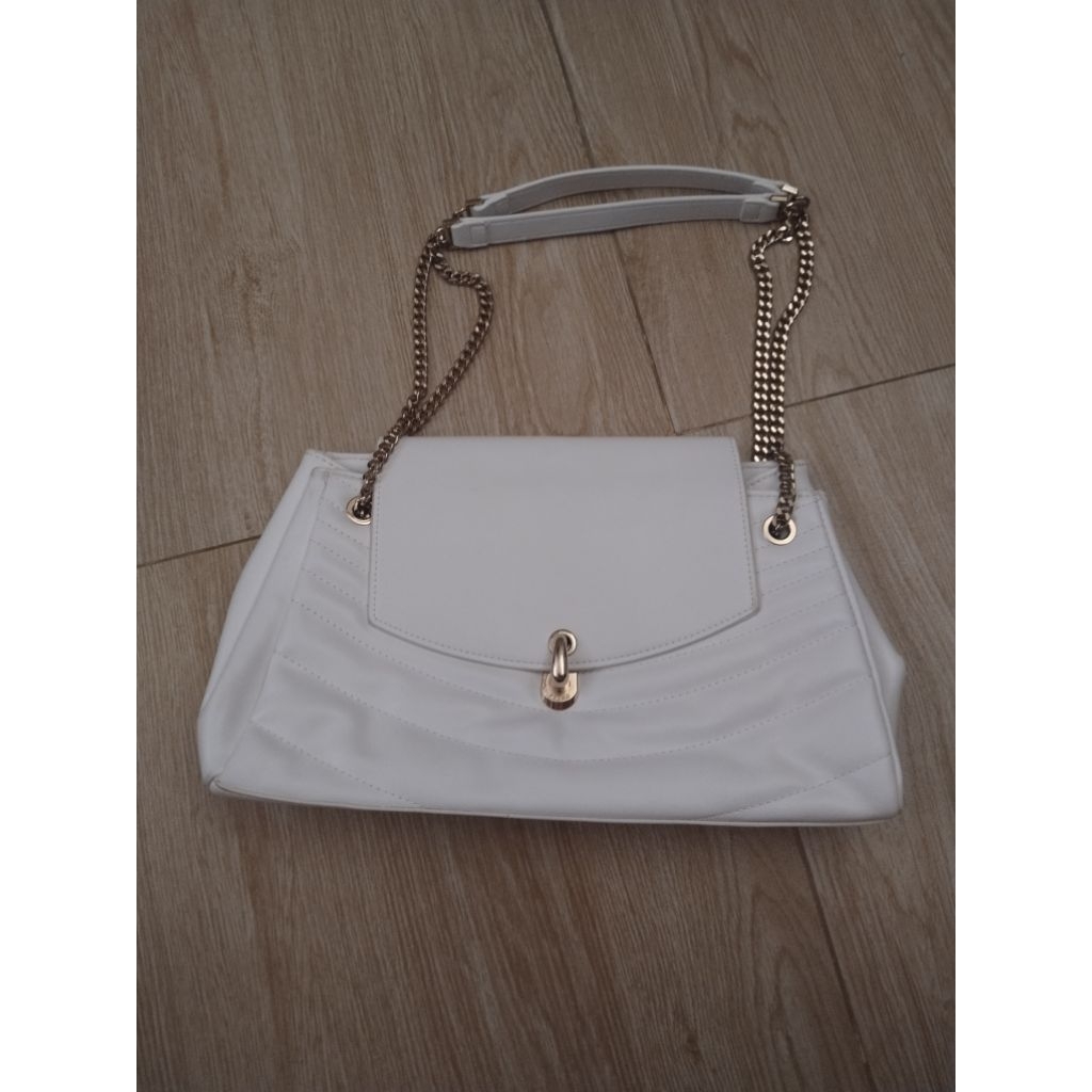 Tas Selempang/Tas Bahu/Tas Jinjing/Tas Pesta Wanita Pdroo warna putih (Preloved)