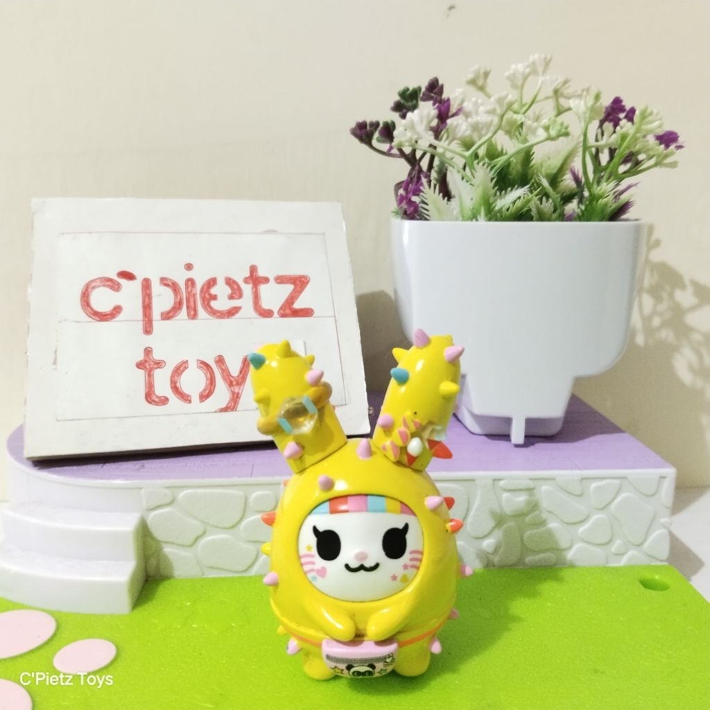 Figure Tokidoki Cactus Cutie Yellow - Tokidoki Cactus Bunnies Series (Second/Preloved)