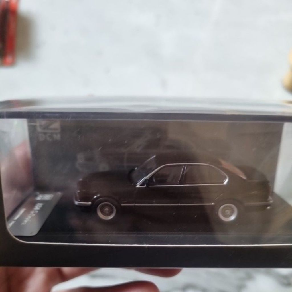 DCM : BMW E34 5 -SERIES