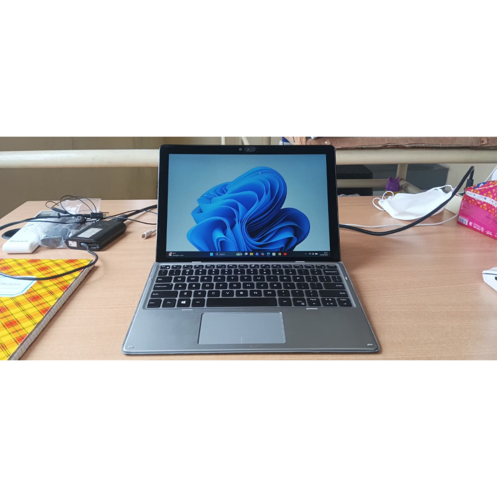 Dell Latitude 7200 2 in 1 TouchScreen