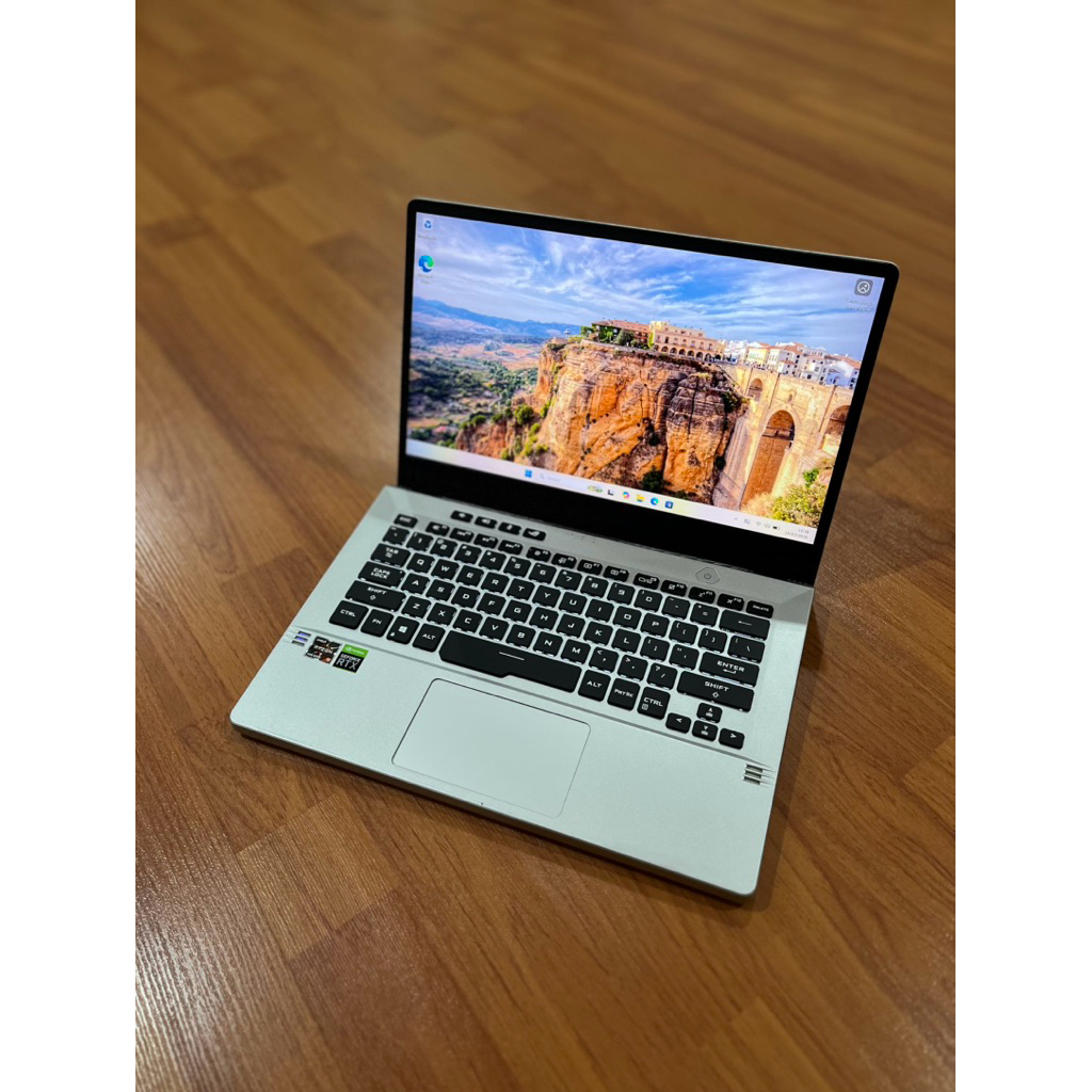 ASUS ROG Zephyrus G14 GA401QM Ryzen 9 5900HS RTX 3060 RAM 16GB SSD 1TB