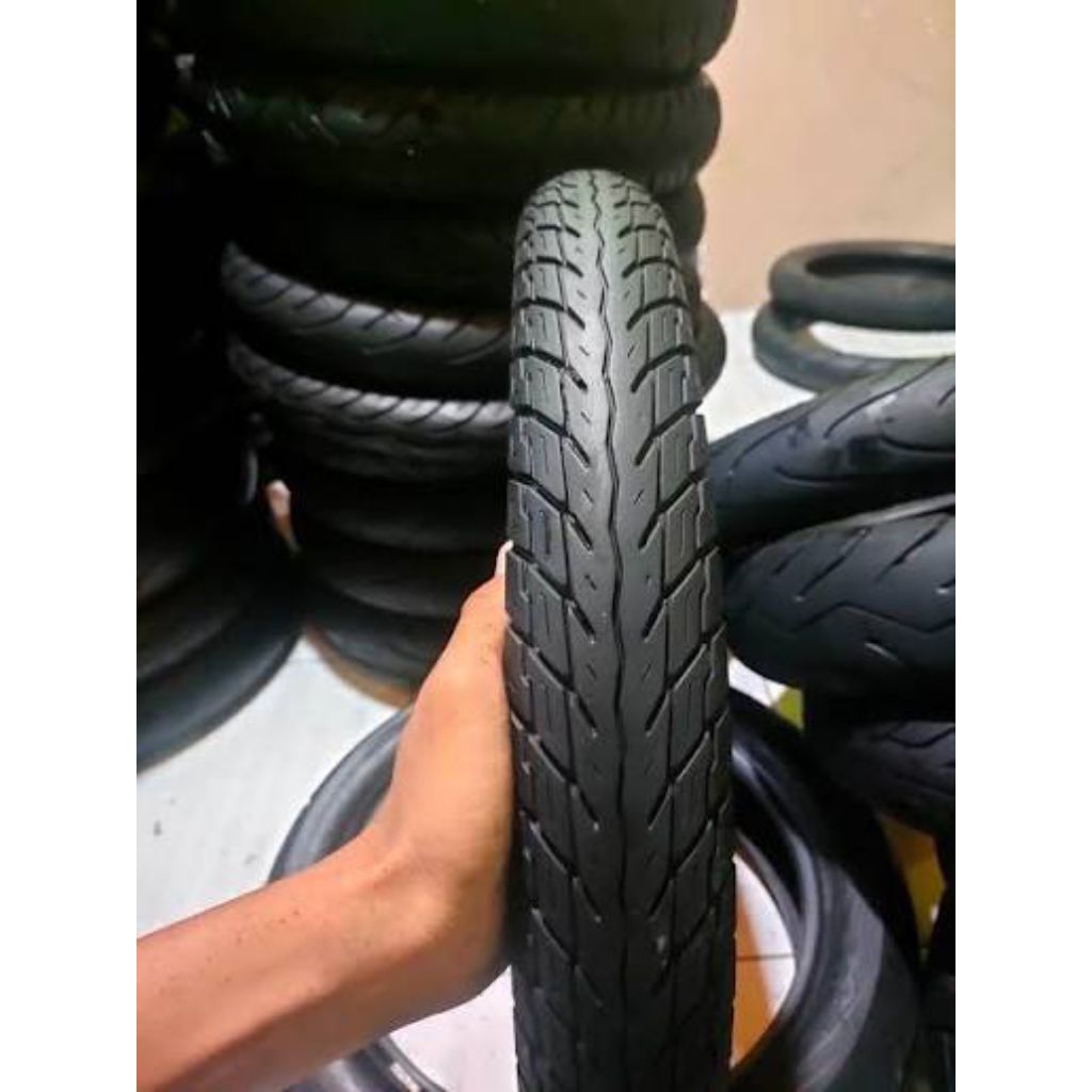 ban motor ring 17 ukuran 70/90-17 merek IRC