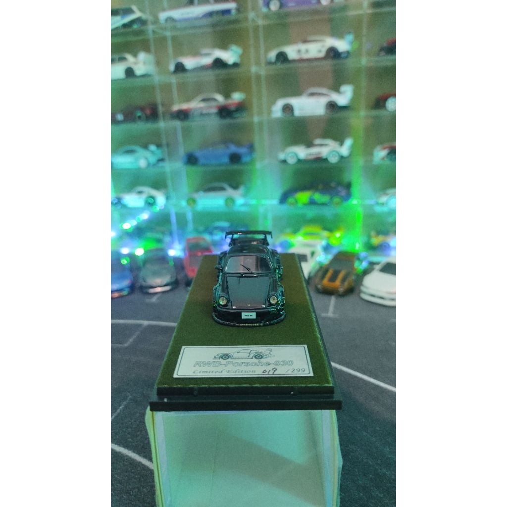 QIDIAN MODEL RWB PORSCHE 930 STELLA ARTOIS LIMITED EDITION METALLIC BLACK (RESIN CAR) - UNSEALED