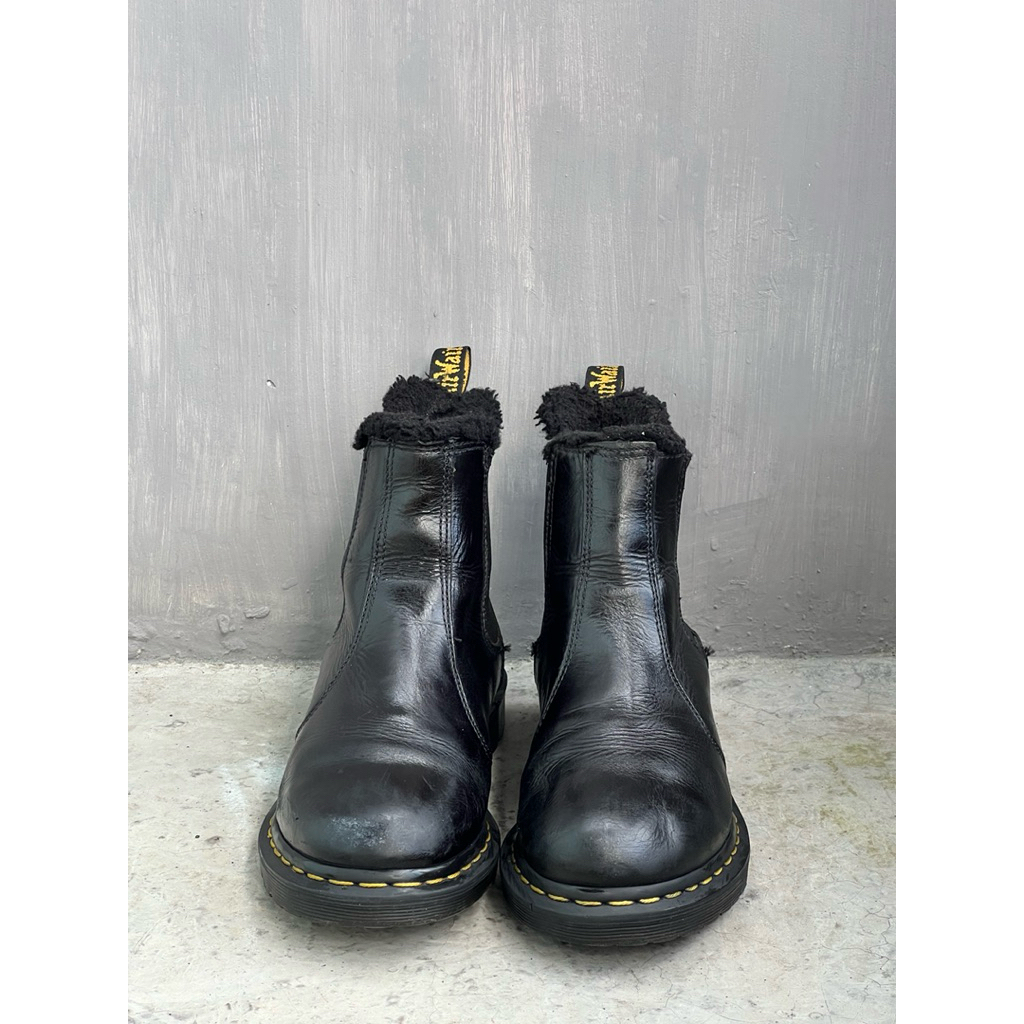 Dr Martens 2976 Chelsea Yellow Stitch Full Black (second ori)