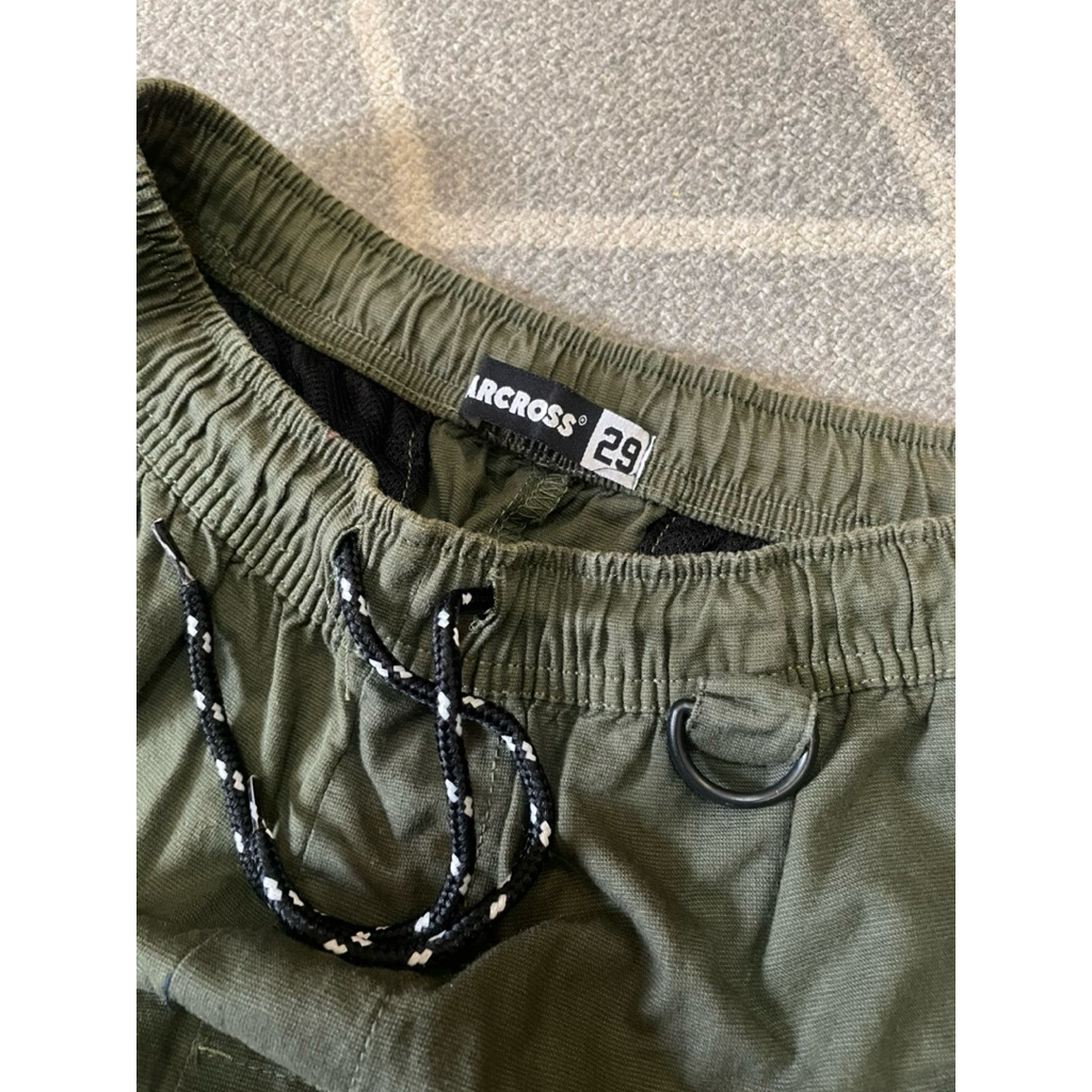 short pants celana pendek starcross size 29 (PRELOVED)