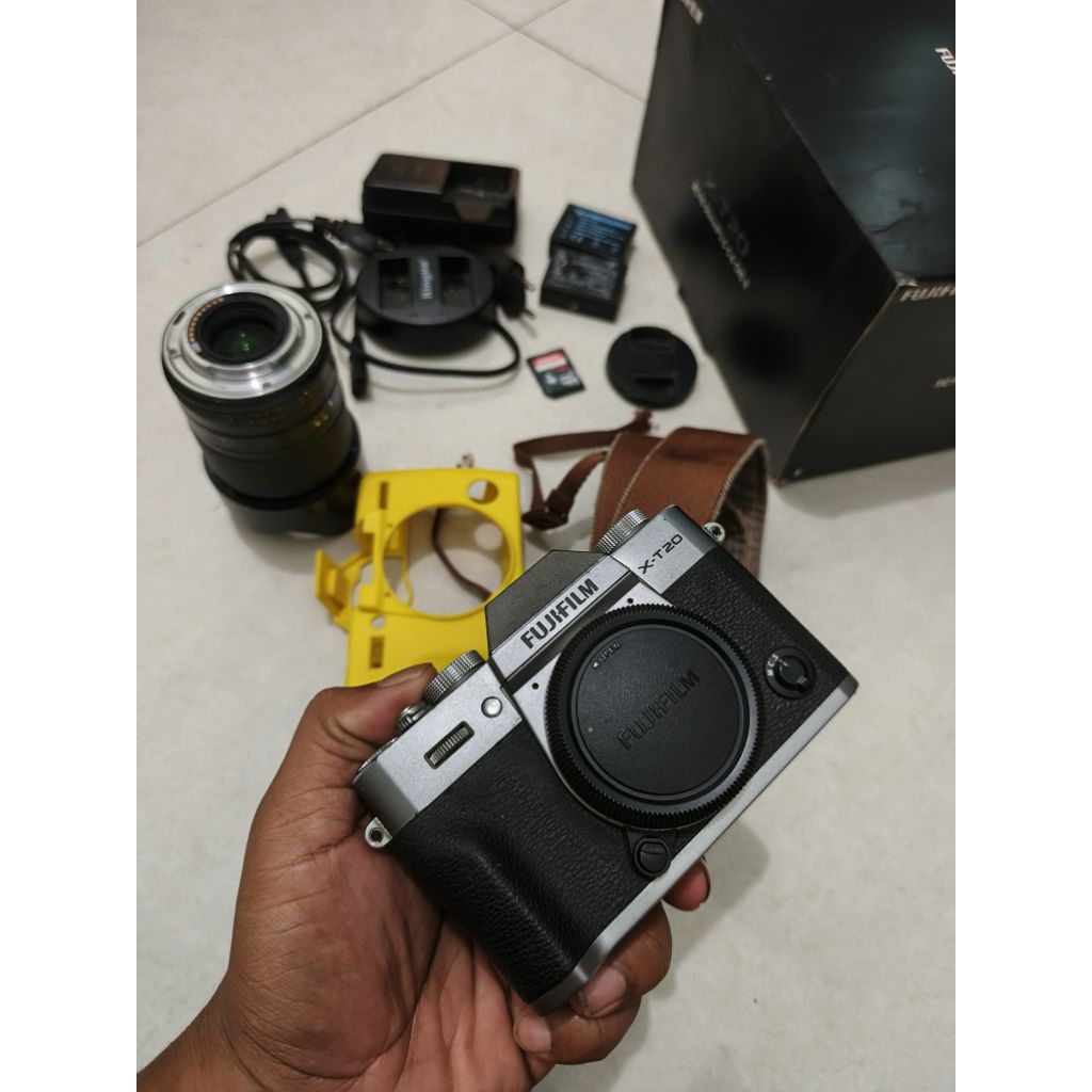 Fujifilm XT20 dan lensa Viltrox 33mm