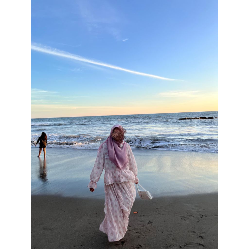 Preloved one set Odelia Himeka Vintage