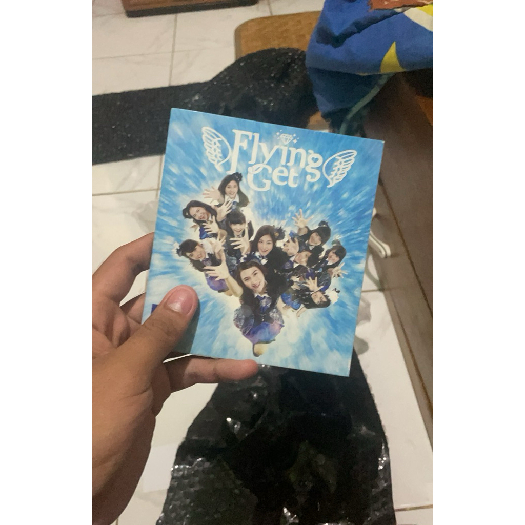 CD Flying Get kertas