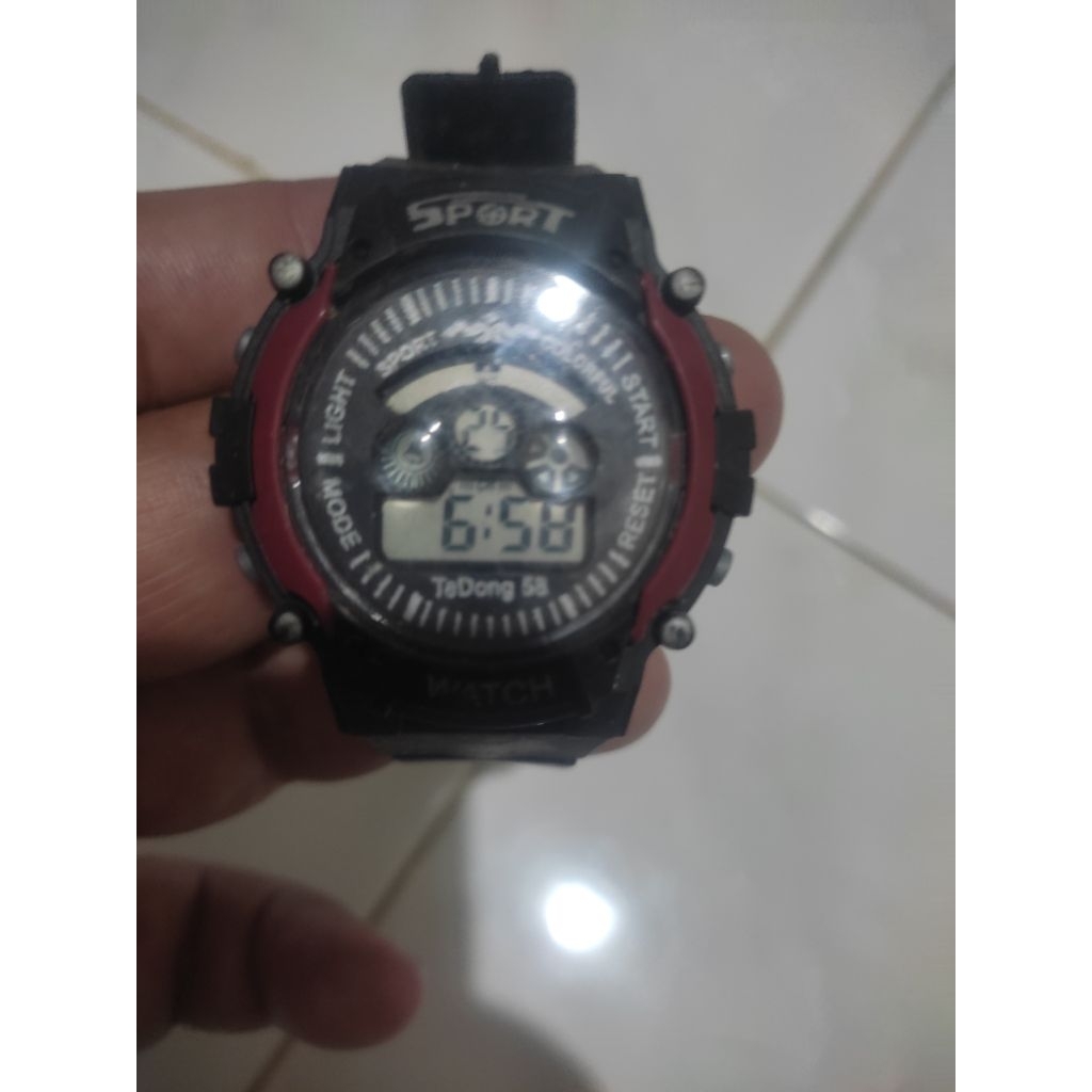 Jam tangan anak cowok