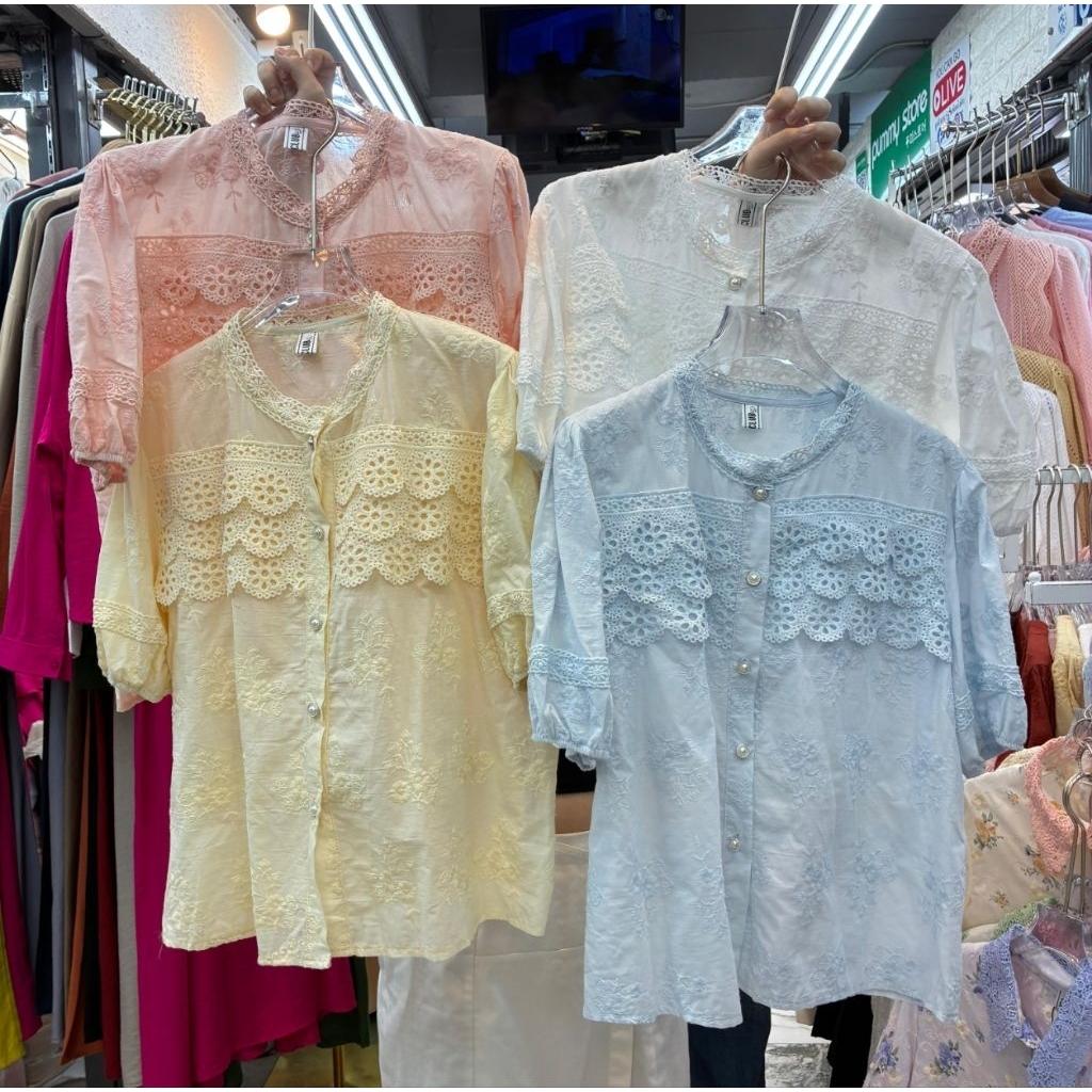 Atasan blouse bordir brukat tangan pendek wanita katun kancing top club bangkok bkk