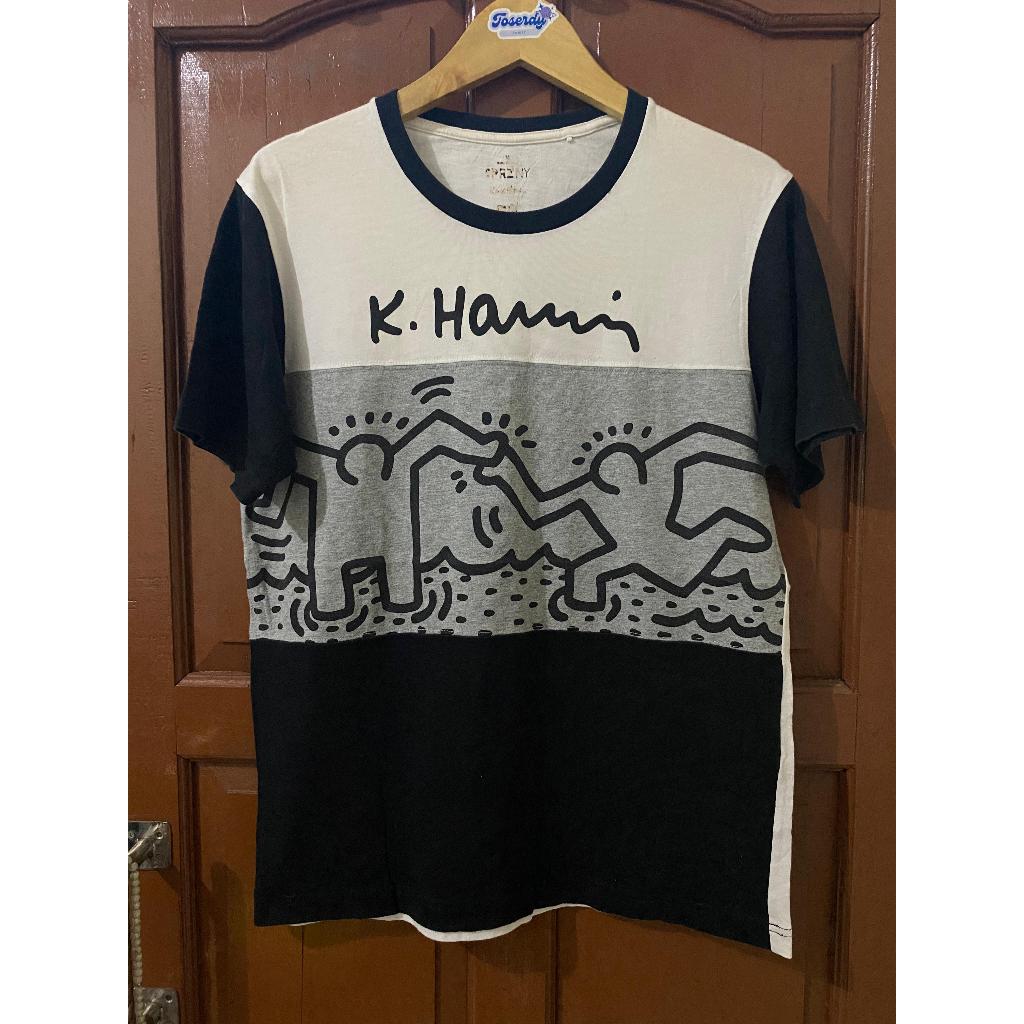 Kaos Uniqlo x Keith Haring