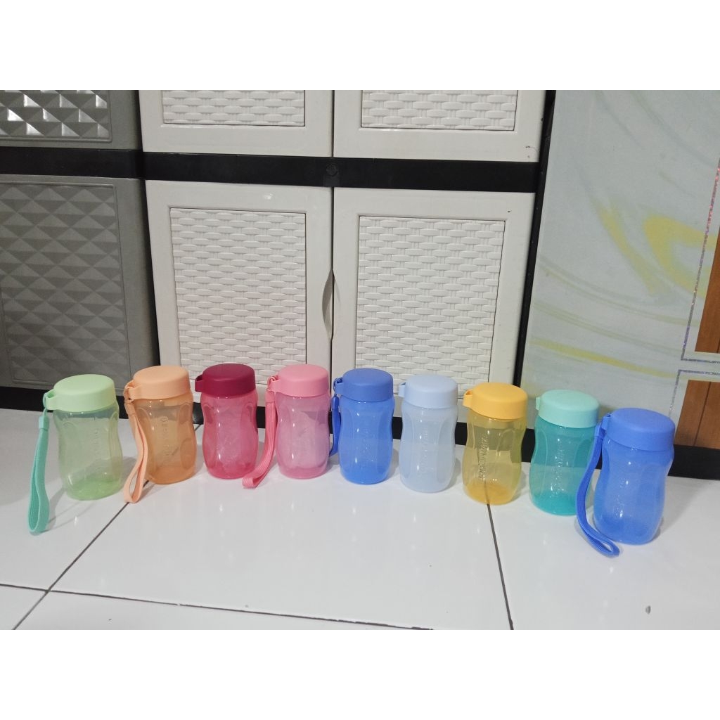 Tupperware botol minum bogel tutup ulir
