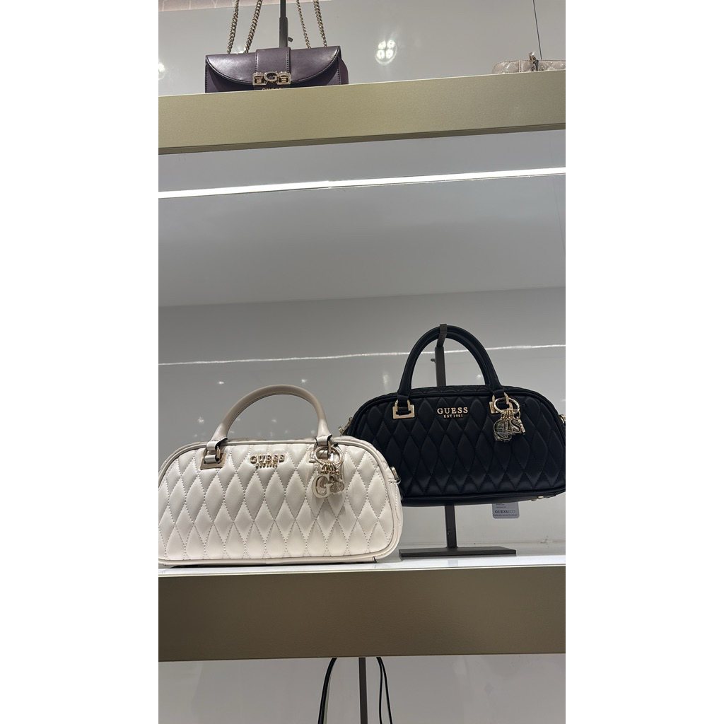 TAS WANITA GUESS ORIGINAL OFC GUESS HITAM PUTIH