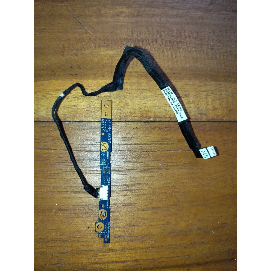 Lampu LED logo laptop alienware M14X