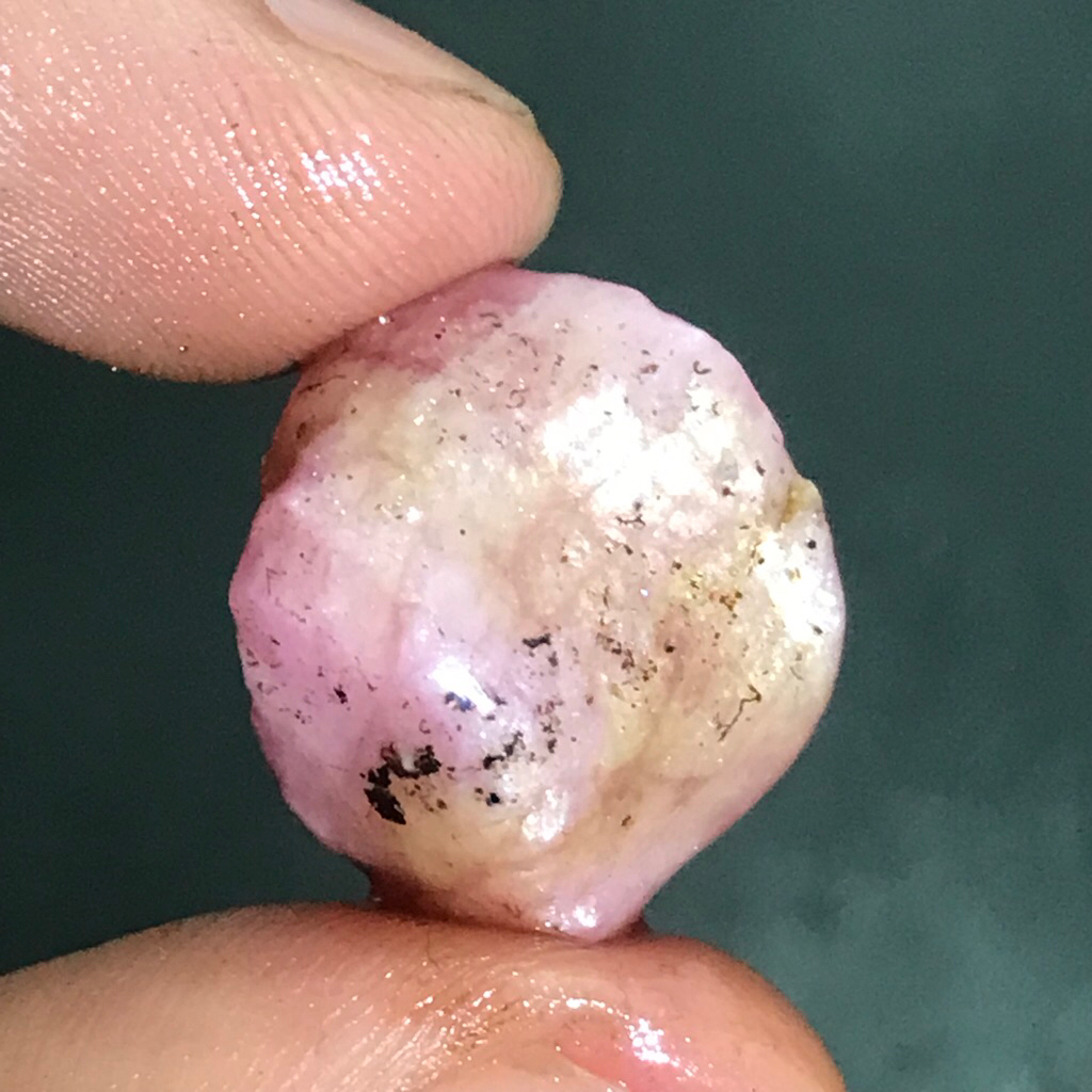 BAHAN RUBY STAR DIM 21 X 17 X 10 MM