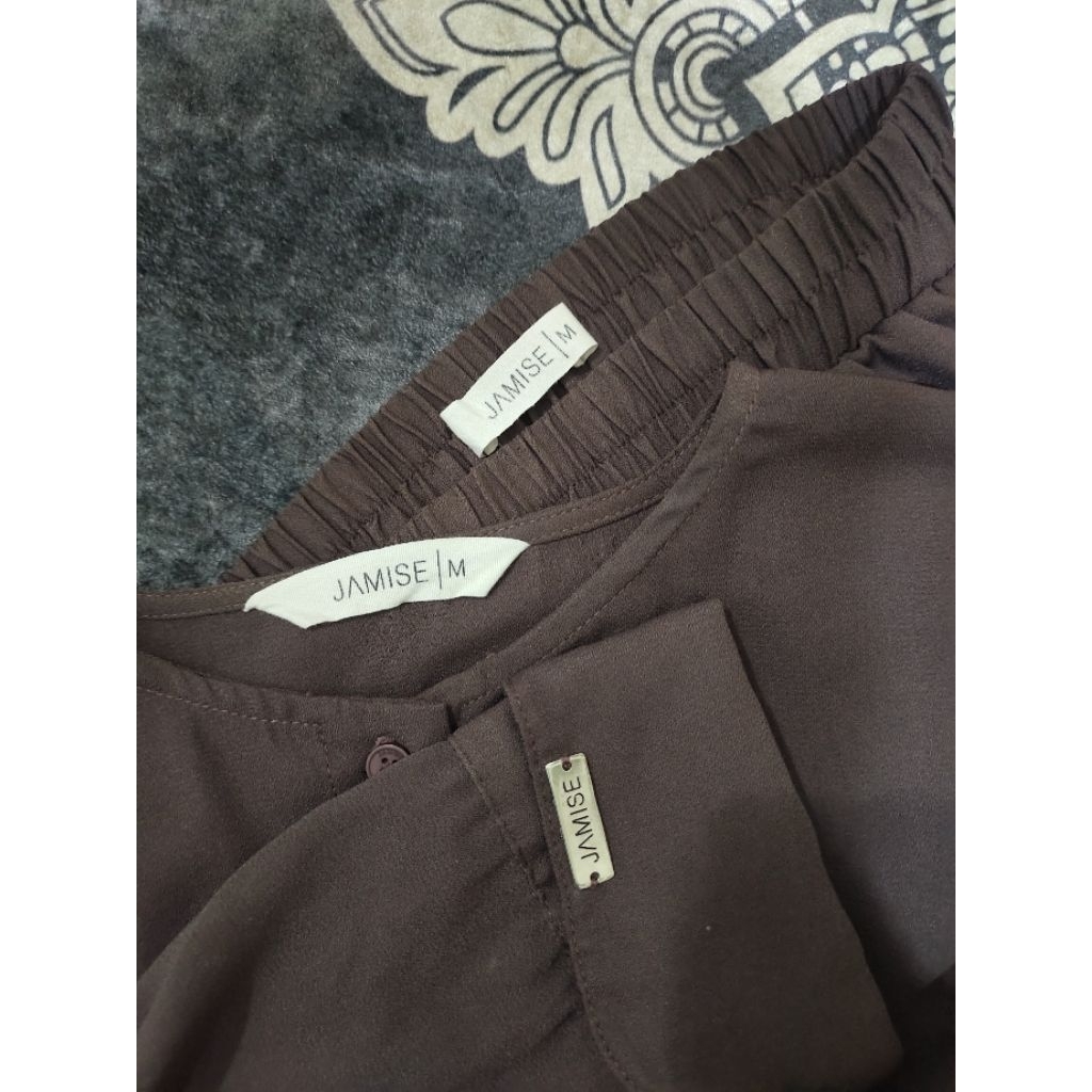 ONE SET TUNIK SYIFA DRESS BY JAMISE SYAR'I PRELOVED