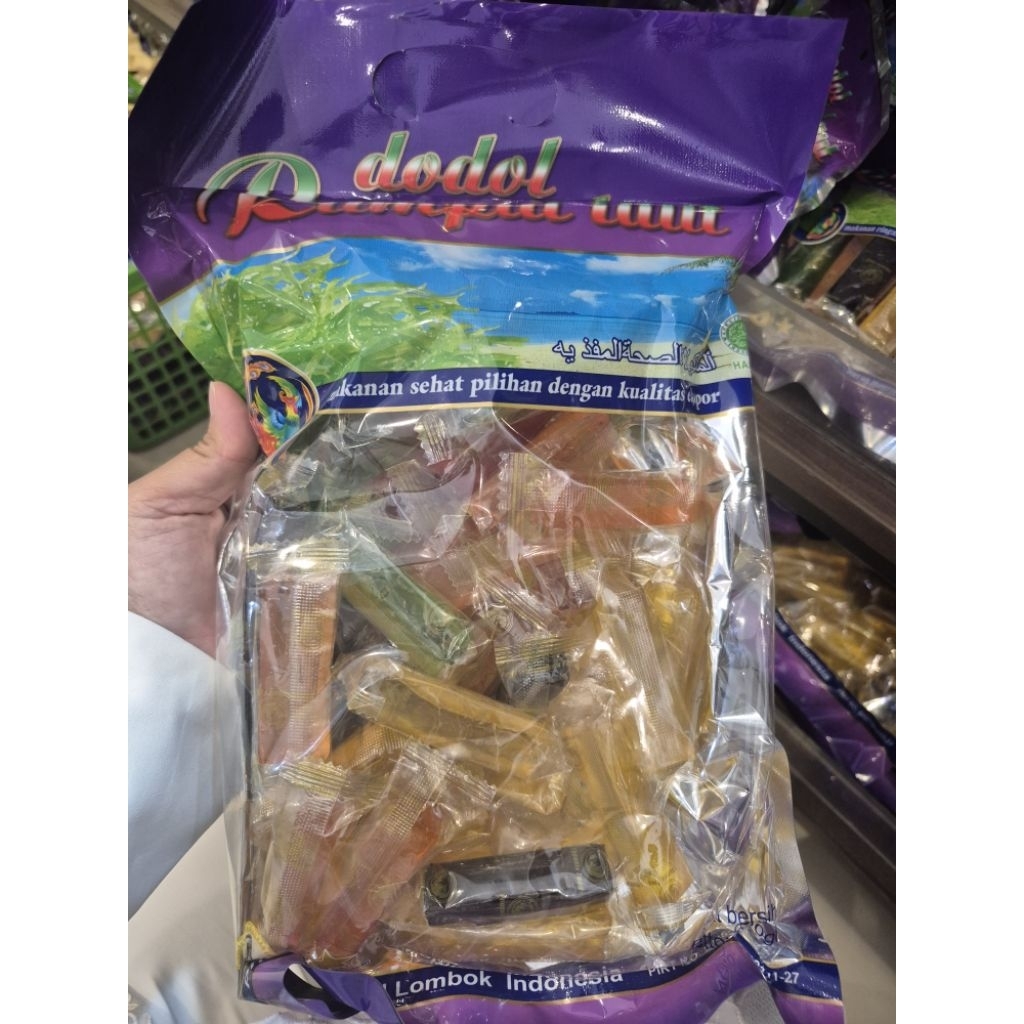 Dodol Rumput Laut Khas Lombok