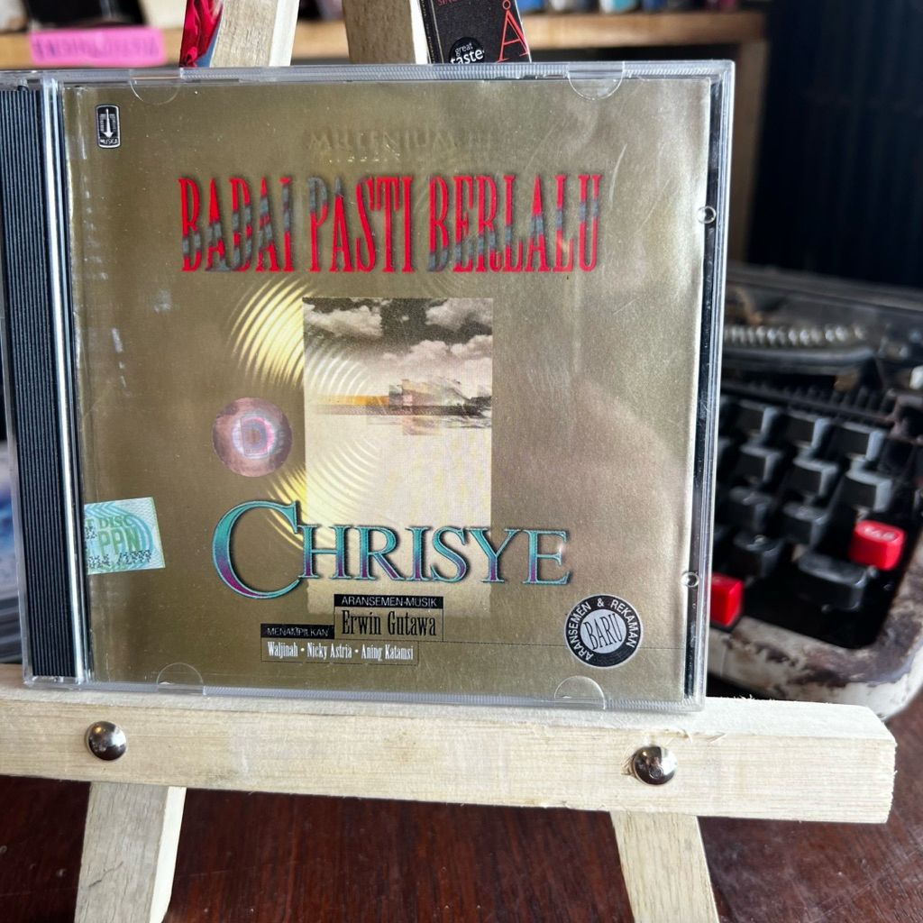 CD Badai Pasti Berlalu Chrisye Aransemen Erwin Gutawa