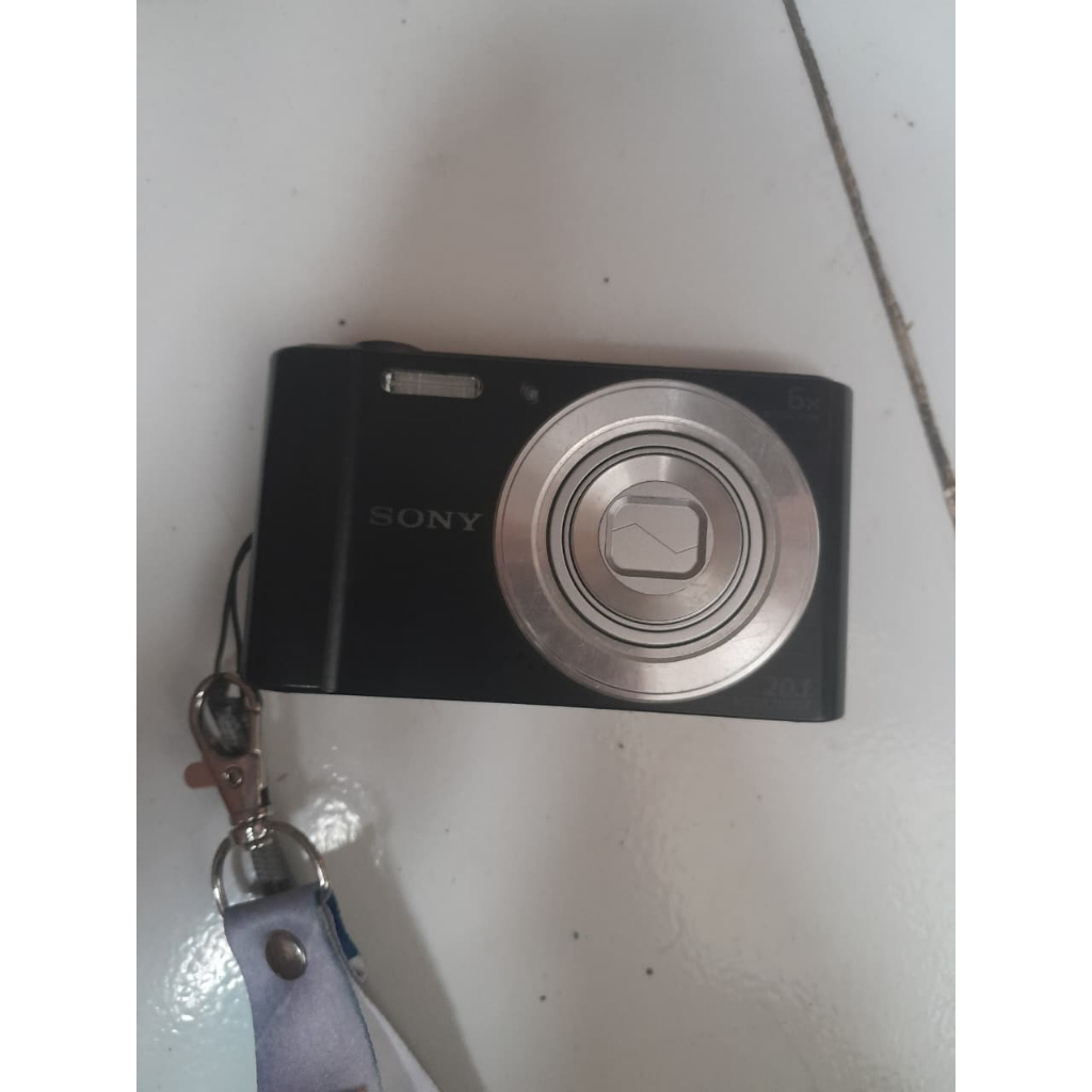 KAMERA DIGITAL DIGICAM SONY DSC W810 20MP BLACK