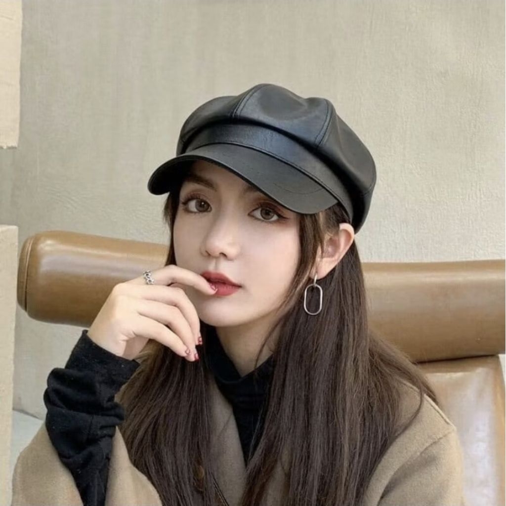 [PRELOVED] TOPI KULIT WANITA KOREAN STYLE COKLAT. BARET/LEATHER CAP