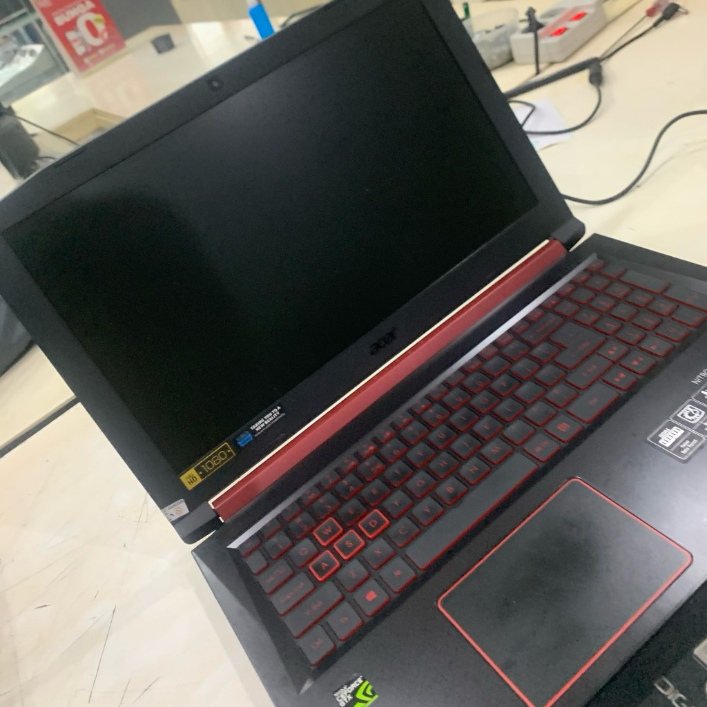 Acer Nitro V15 AN515-52