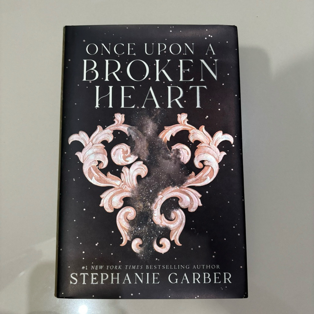 Once Upon a Broken Heart - Stephanie Garber (Hardcover)