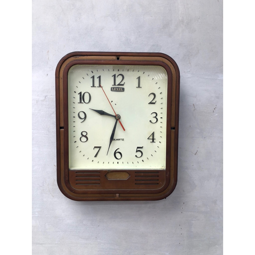 Jam dinding Lexel jadul antik