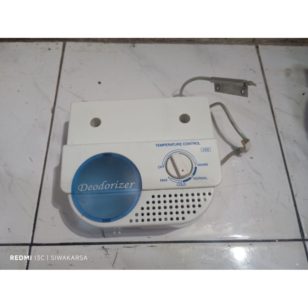 Thermostat Kulkas Toshiba Glacio 1 pintu set casing ori copotan/bekas normal.