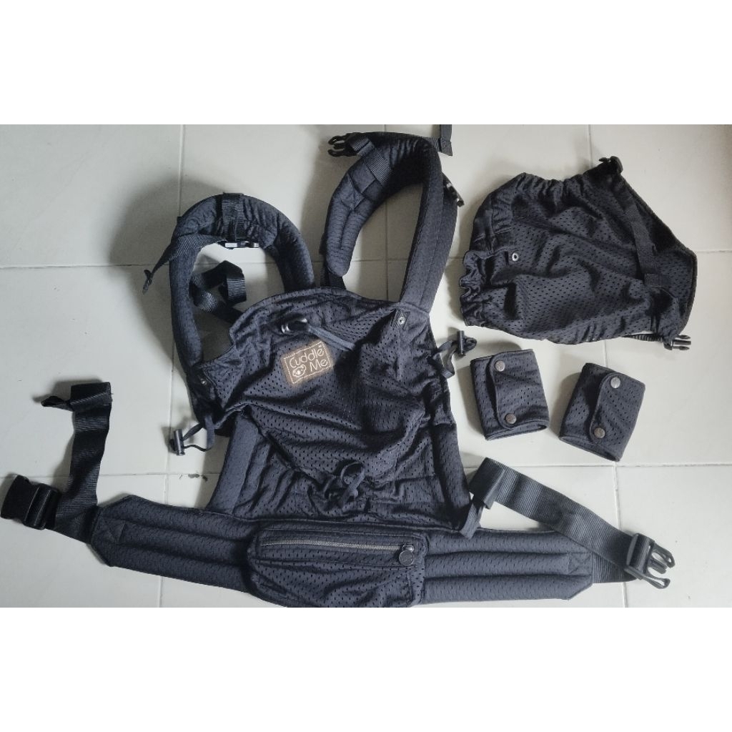Preloved Gendongan CUDDLE ME LEVANA AIR