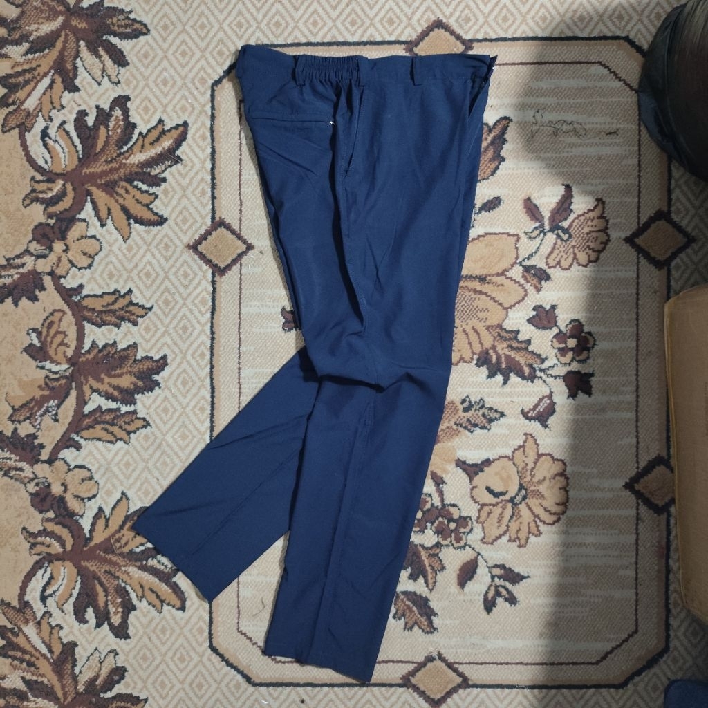 CELANA OUTDOOR SECOND CELANA HIKING SECOND REMEMBER