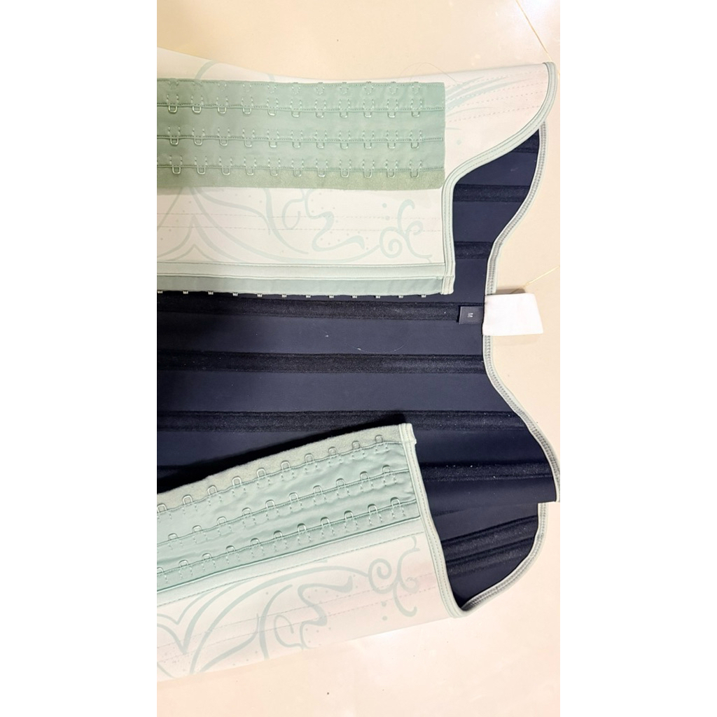 korset yuyu addict prelove