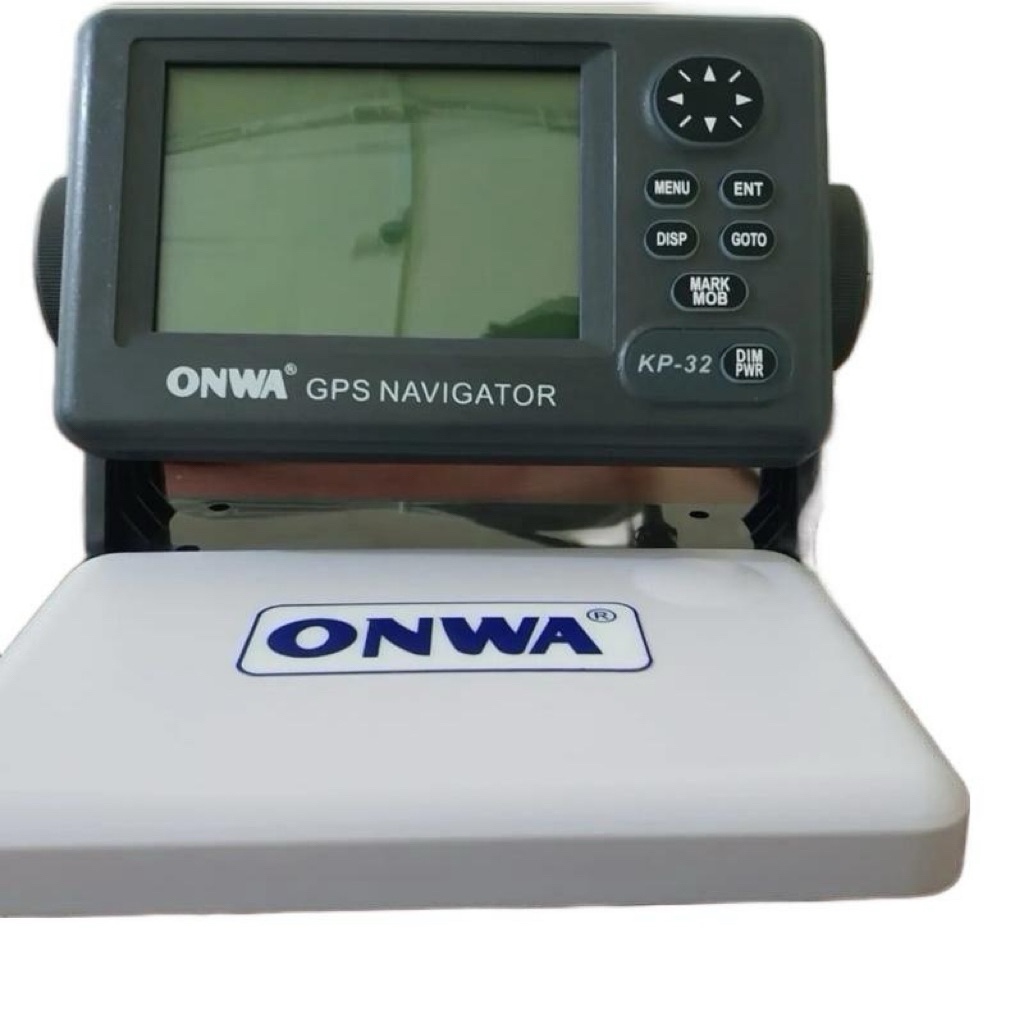 Onwa GPS KP 32 marine navigator