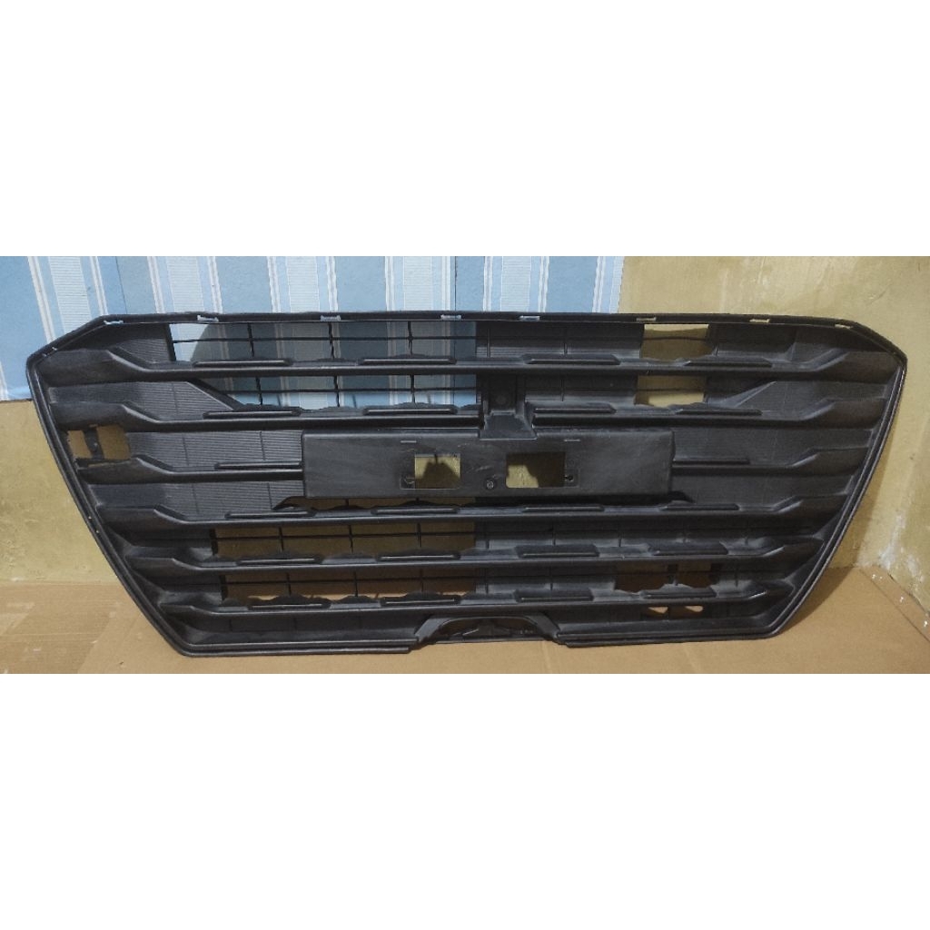GRILL GRIL BEMPER DEPAN RADIATOR TOYOTA AVANZA 2022 KE ATAS ORIGINAL