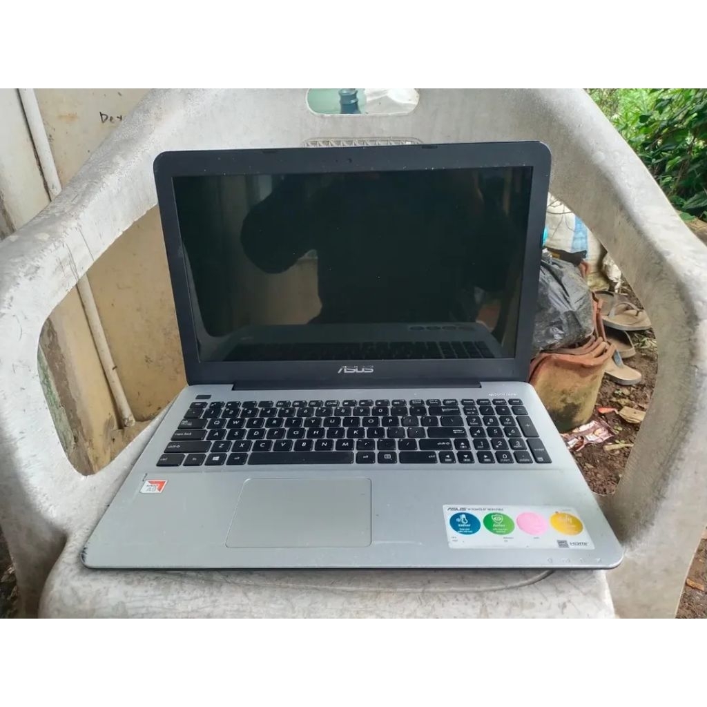 Lebar Asus X555BA Processor Amd A9-9420 Vga amd Radeon R5