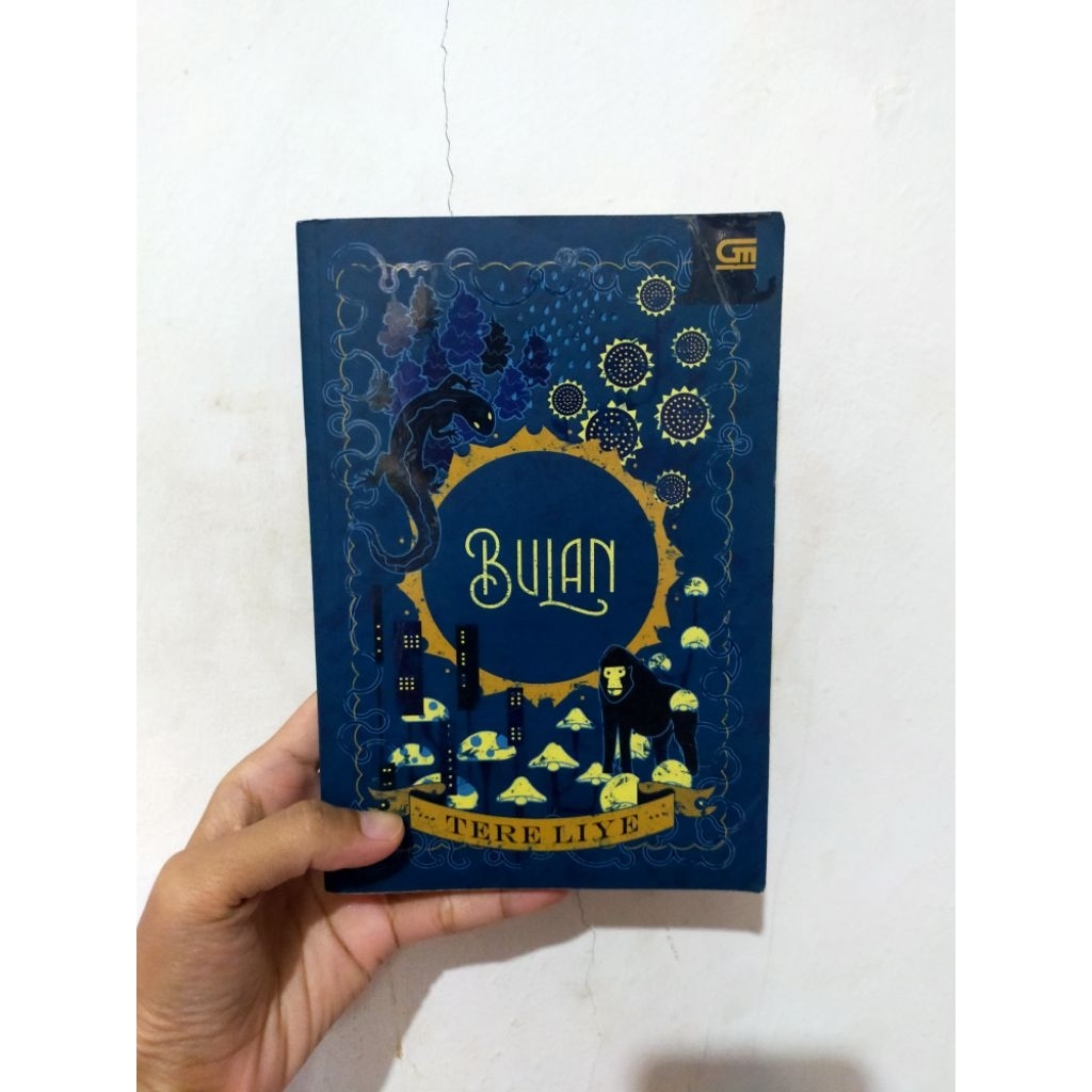 Buku Bekas Original - Bulan (Tere Liye)