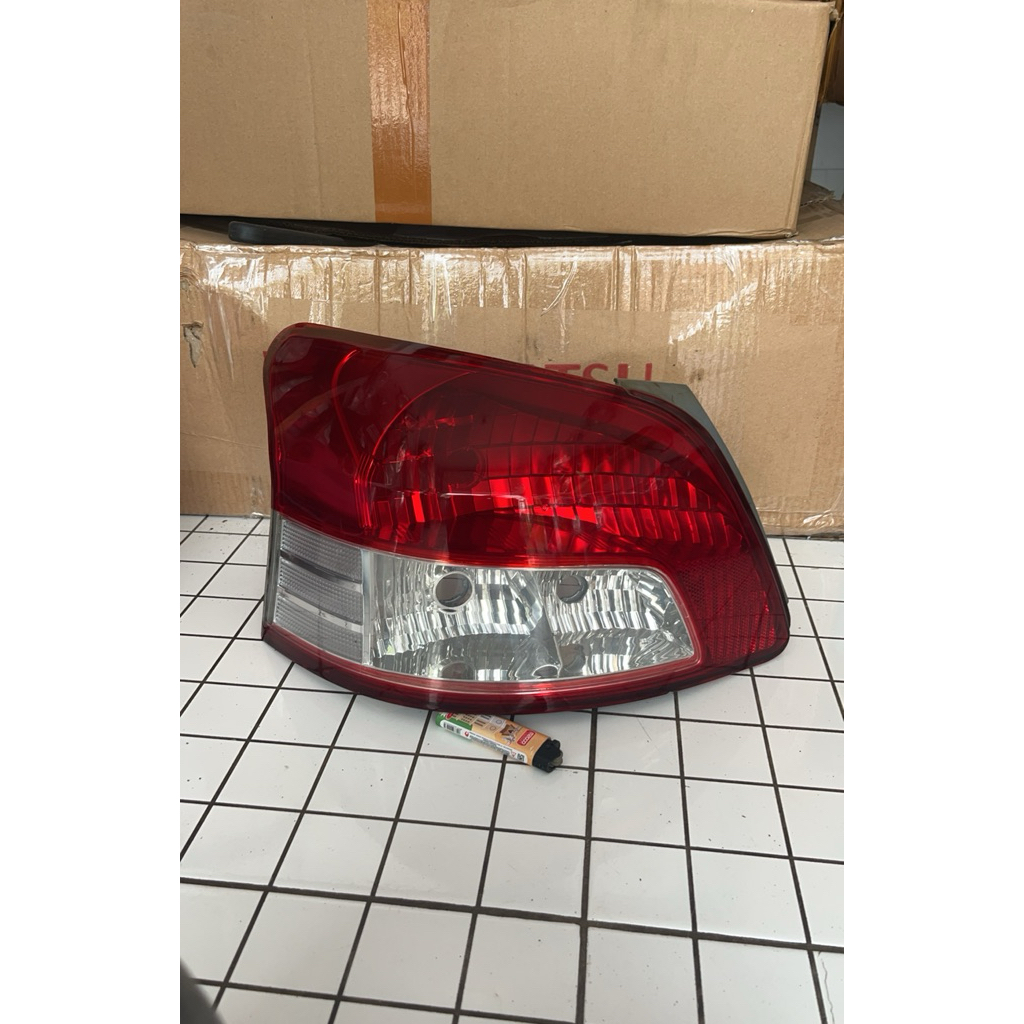 stoplamp vios gen 2 LH