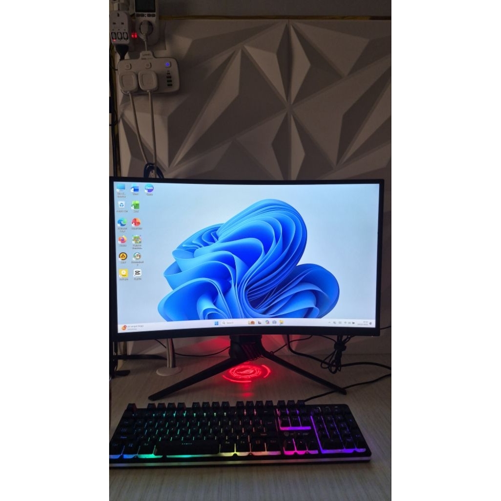 Monitor Asus Rog XG27V Mulus Fullset
