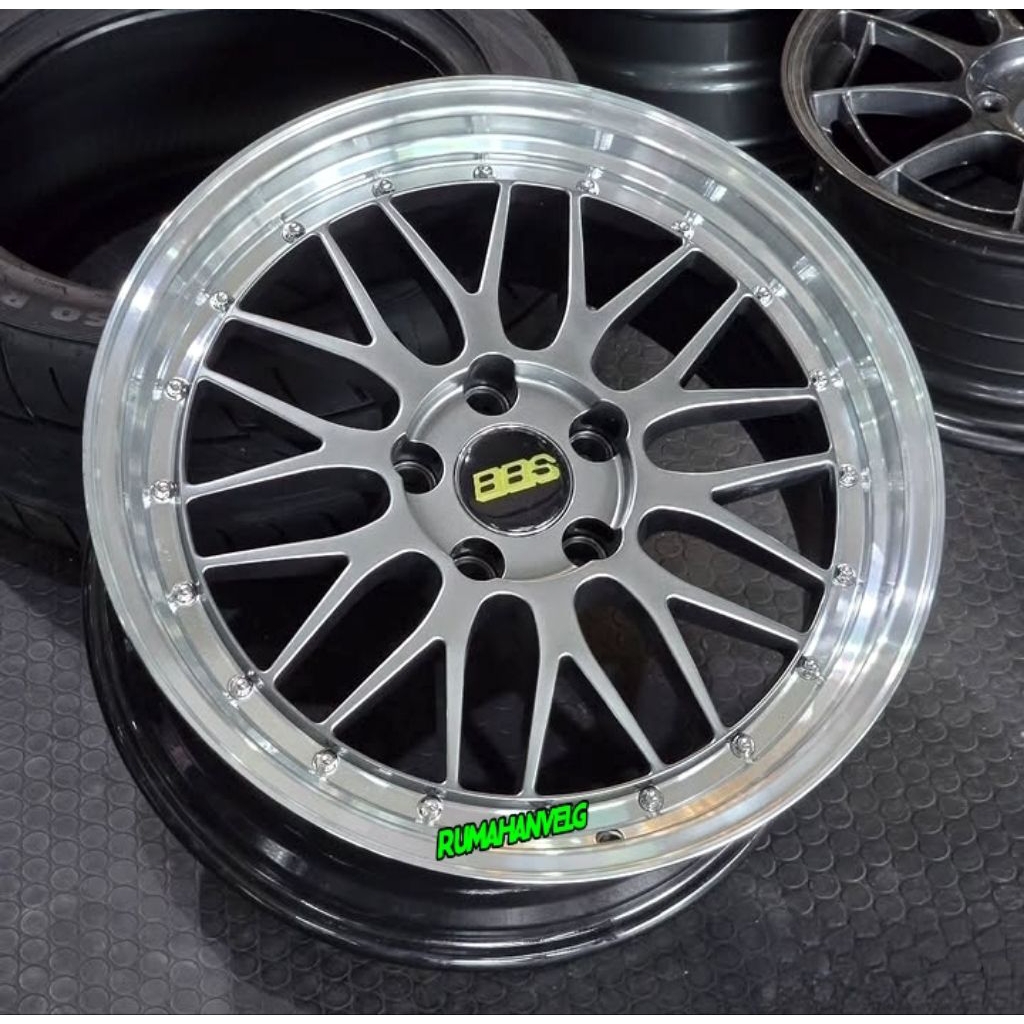 velg racing r18 bbs lm flow forming pcd 5x114,3 lebar 8 velg mobil ring 18 pnp mobil reborn venturer