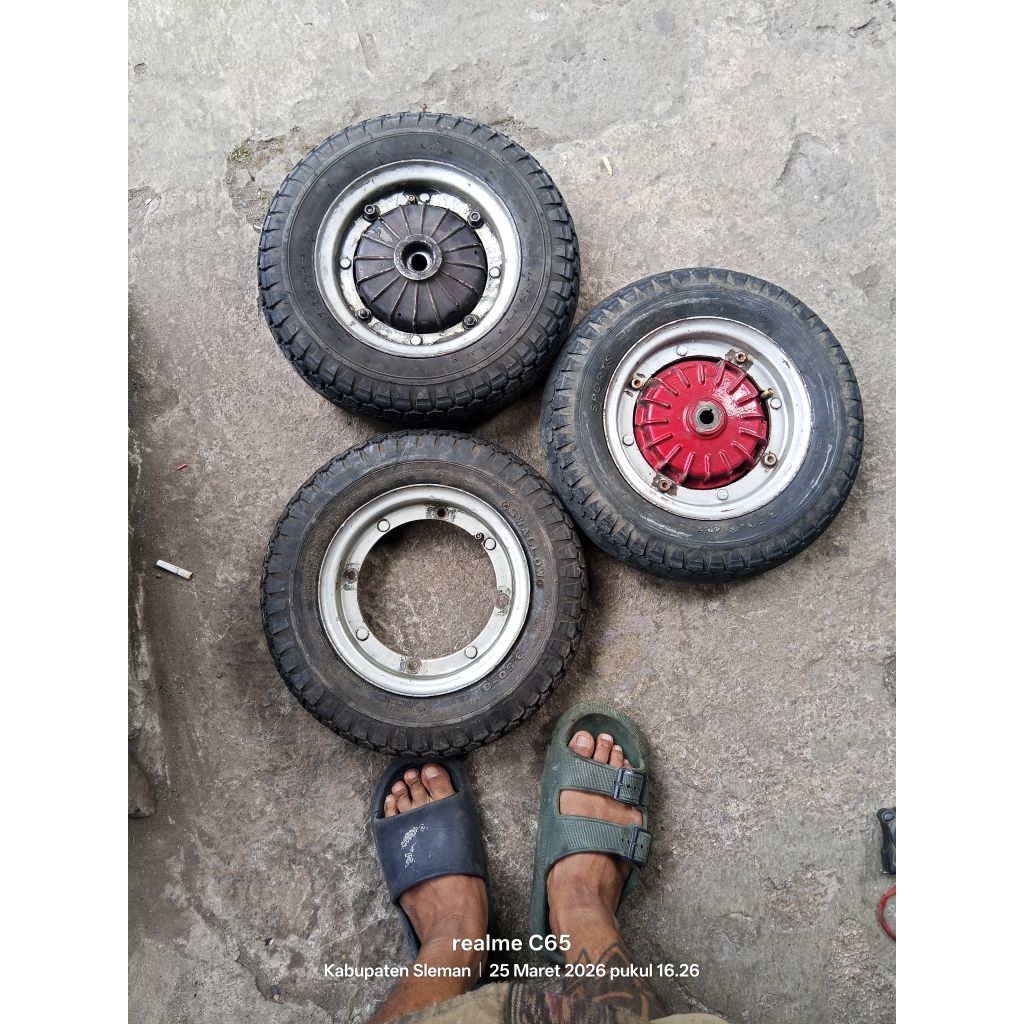velg set tromol vespa super r8