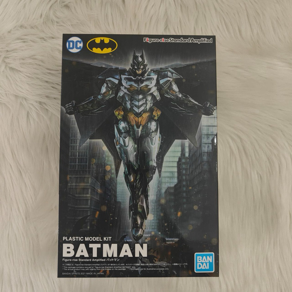 Figure-Rise Standard Amplified Batman Model Kit Figure Bandai