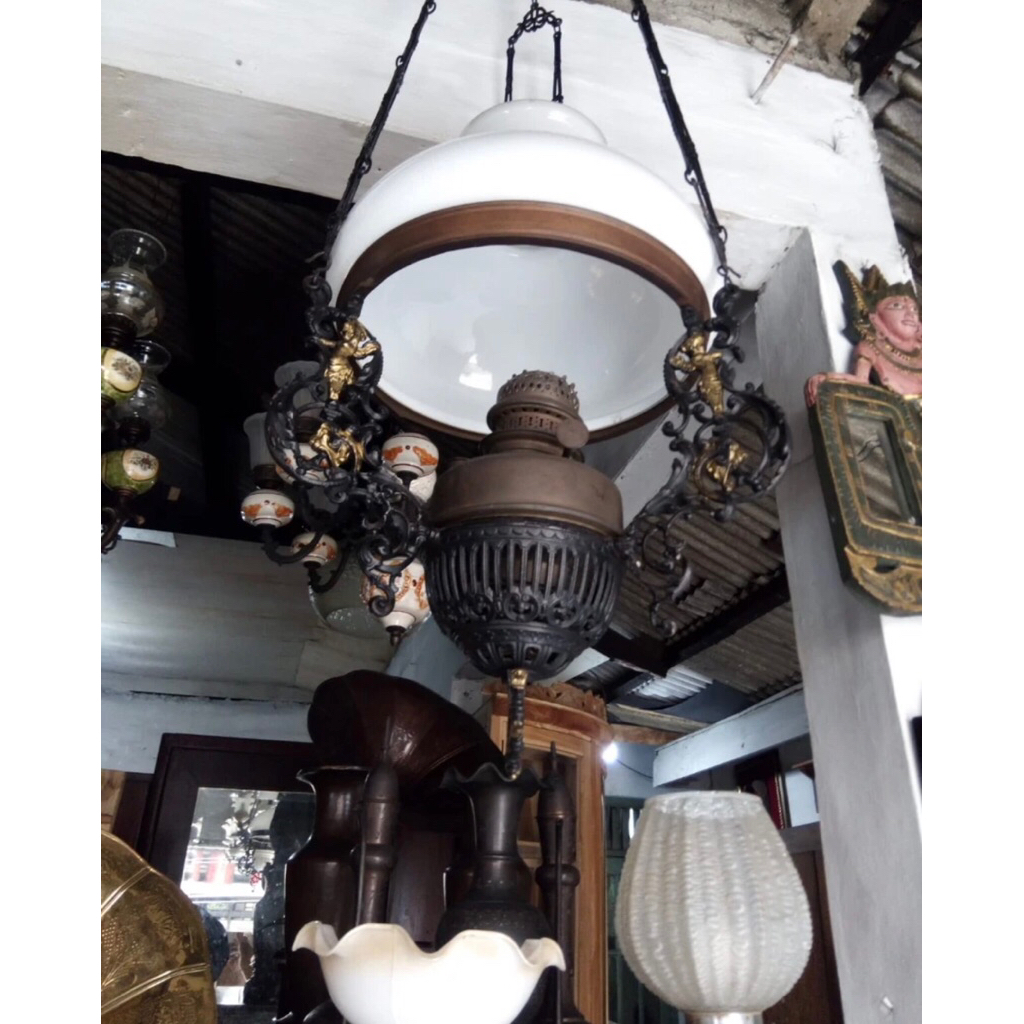 Lampu kerek antik