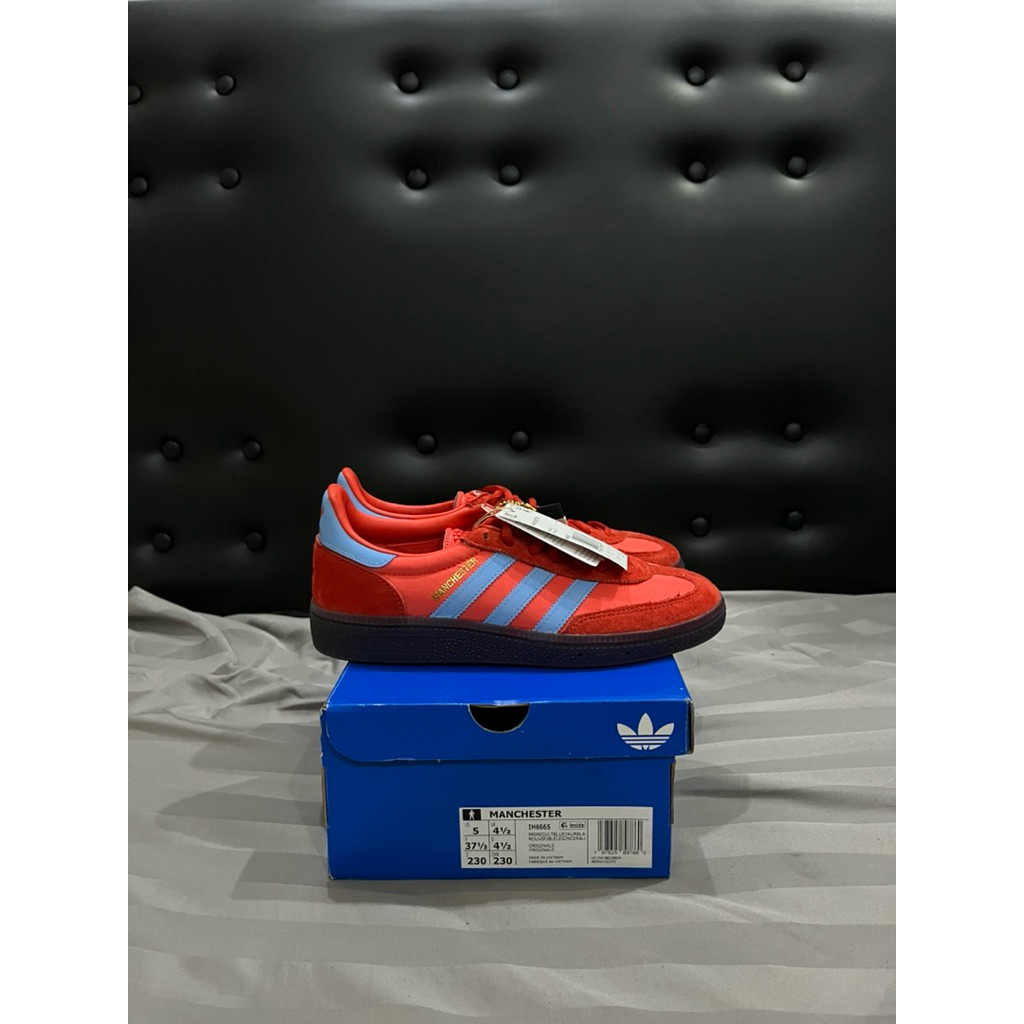 Adidas Manchester