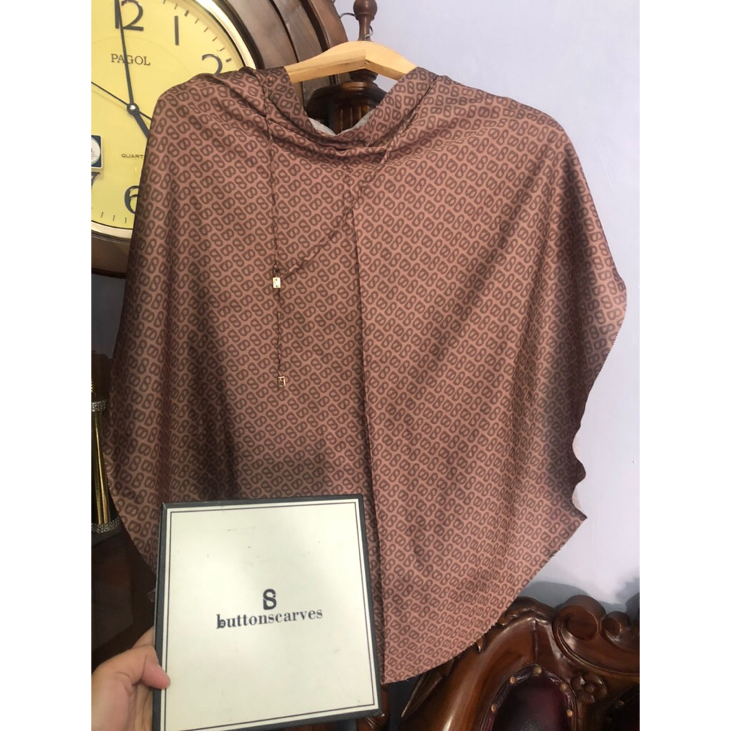 preloved slip on tapis bs button scraf jilbab slip on tapis bs