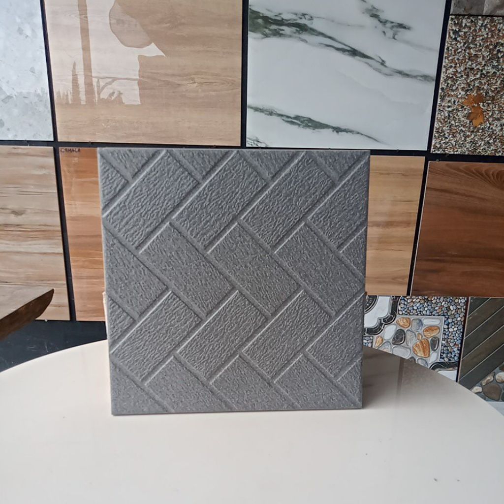 keramik lantai kasar kamar mandi 25x25
