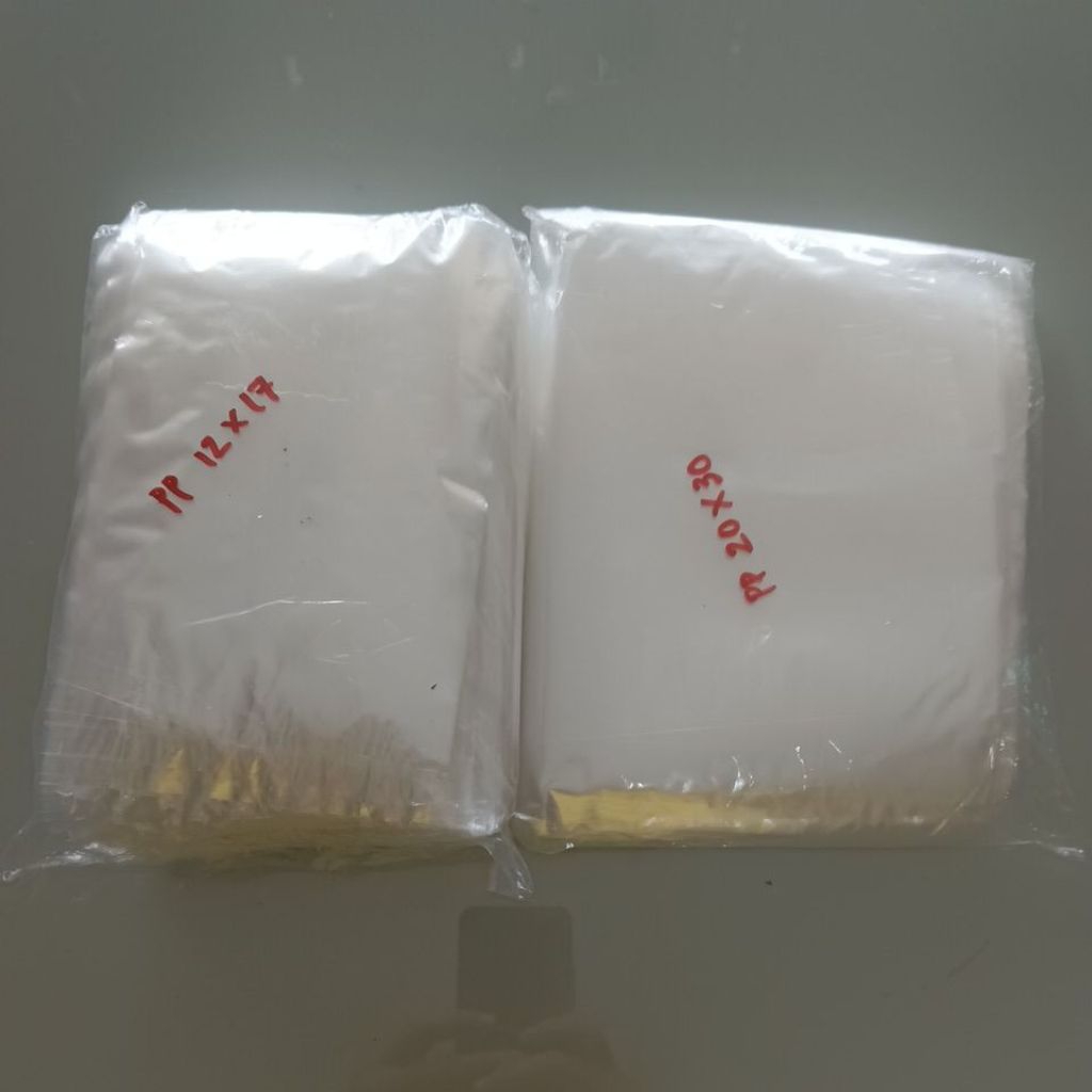 Plastik PP kilat ukuran 12x17 & 20x30 Tebal 03